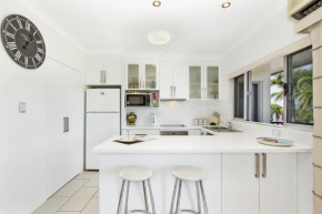 Гостиница EXECUTIVE PROPERTIES IN NORTH WARD TOWNSVILLE and ON MAGNETIC ISLAND  Таунсвилл
